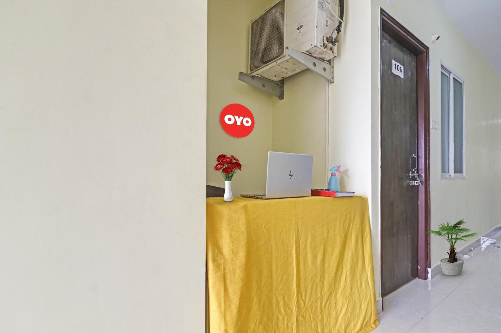 Super Hotel O Dk Reddy Square ハイデラバード エクステリア 写真