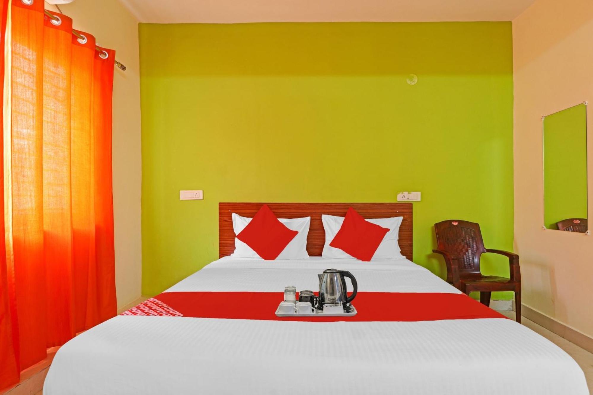 Super Hotel O Dk Reddy Square ハイデラバード エクステリア 写真